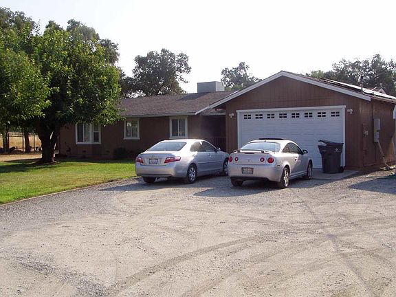 3rd image of 25000 Votaw Ln