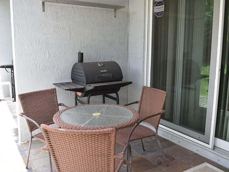 2300 Florida Blvd #D — Photo 17