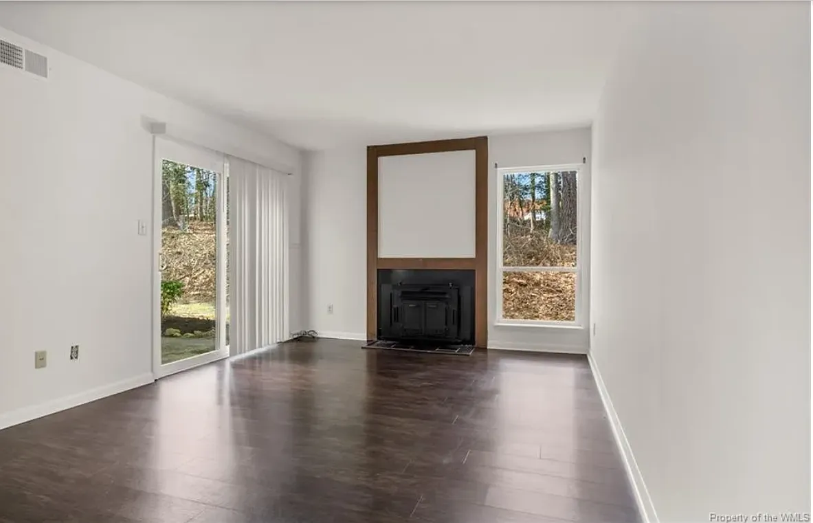4 bed, 1552 sqft, $2,100 — Photo 4