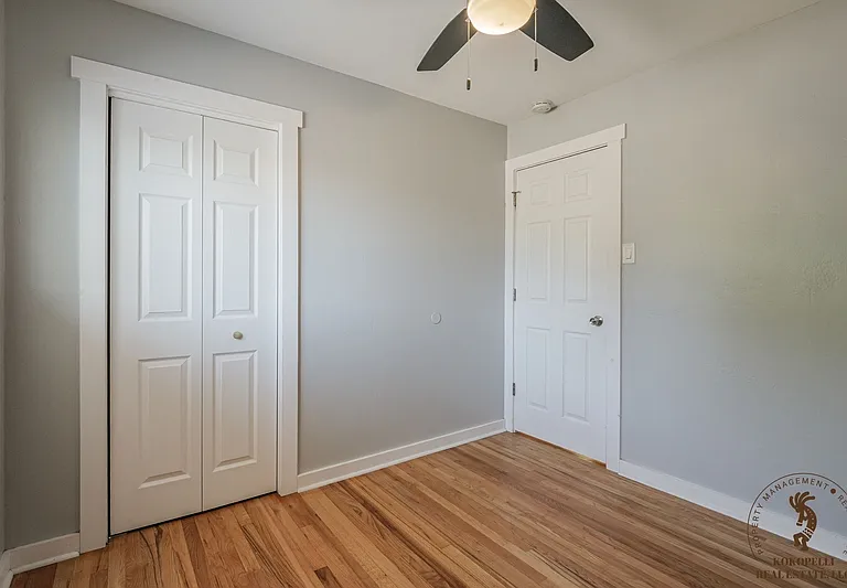 2118 N 22nd St — Photo 11