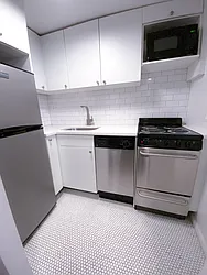 Rented by Mallory Management Corp