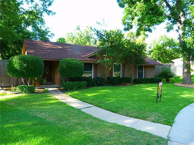 1st image of 3505 Wildwood Cir