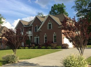 172 Curtis Dr, Johnstown, PA 15904
