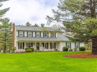 7703 Salem Dr, Hudson, OH 44236