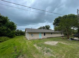 1135 2nd St, Hempstead, TX 77445