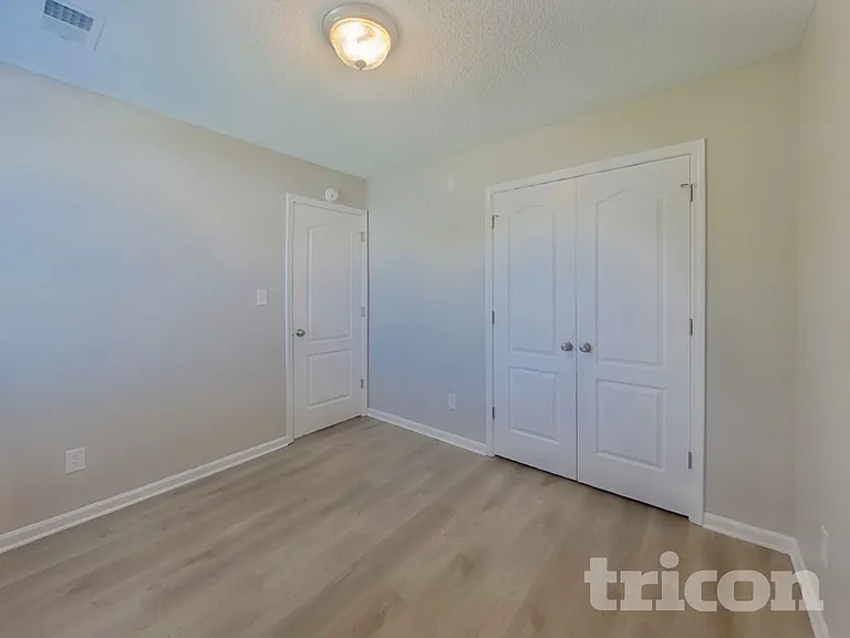 929 Corvus Ct — Photo 10