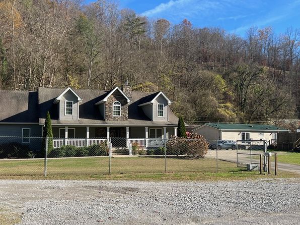 101 Church St, Huddy, KY 41535