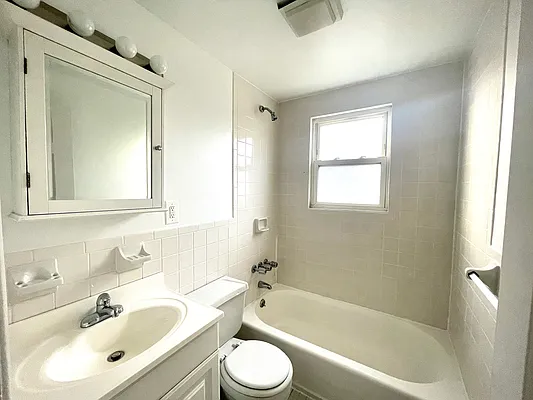 Rented by Rockaway Properties | media 7