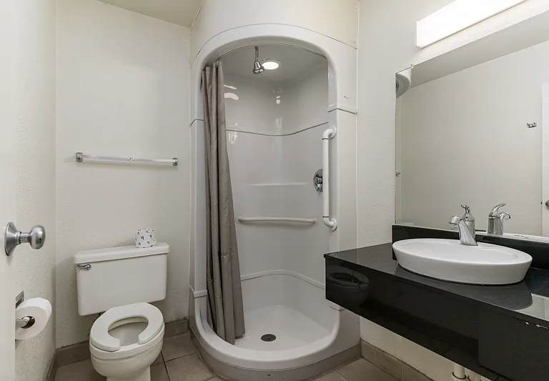 290 W Burnside Ave #120 — Photo 8