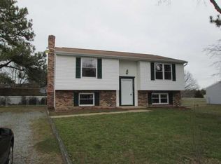 7470 Jennifer Ln, Mechanicsville, VA 23111