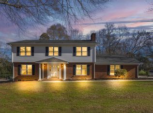 212 Plantation Dr, Simpsonville, SC 29681