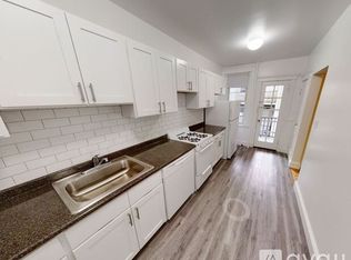 4 Vinal St #8-A, Brighton, MA 02135