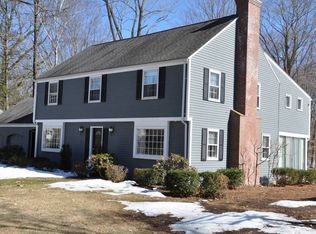 113 Pioneer Dr, West Hartford, CT 06117