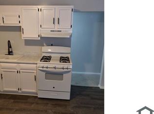 5 N 8th Ave #2, Maywood, IL 60153