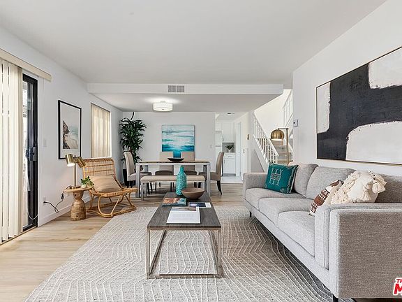 5th image of 1416 S Barrington Ave APT 6