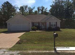75 Fieldcrest Cv, Henderson, TN 38340