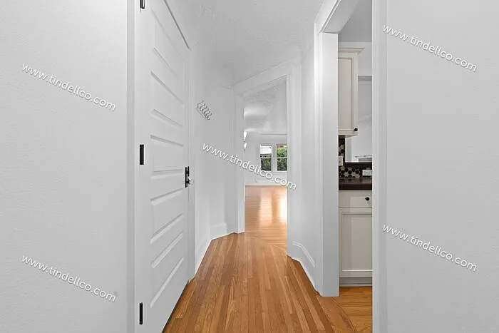 2076 NW Johnson St #201 — Photo 6