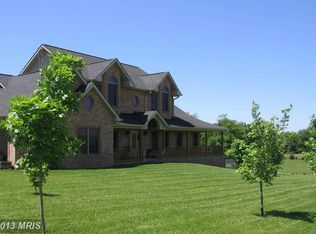 7102 Hillview Dr, Sharpsburg, MD 21782