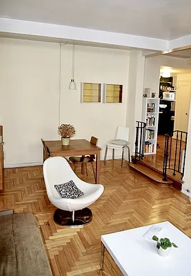 Rented by null | media 5