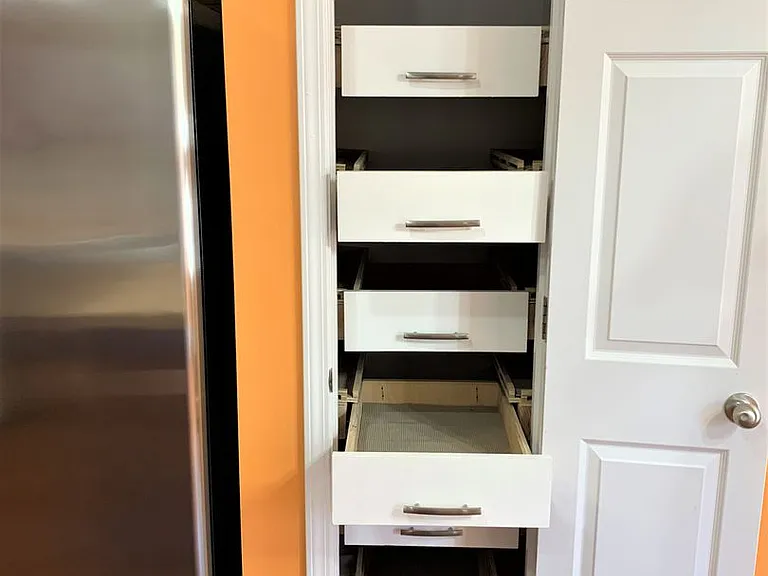 320 Foundry Cir — Photo 9