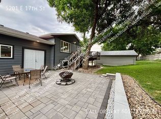 5201 E 17th St, Sioux Falls, SD 57110