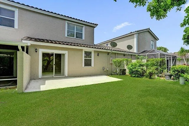 10581 NW 57th Ct — Photo 38