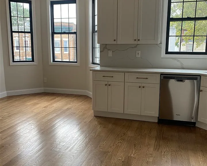 253 Hancock Ave #2 — Photo 36