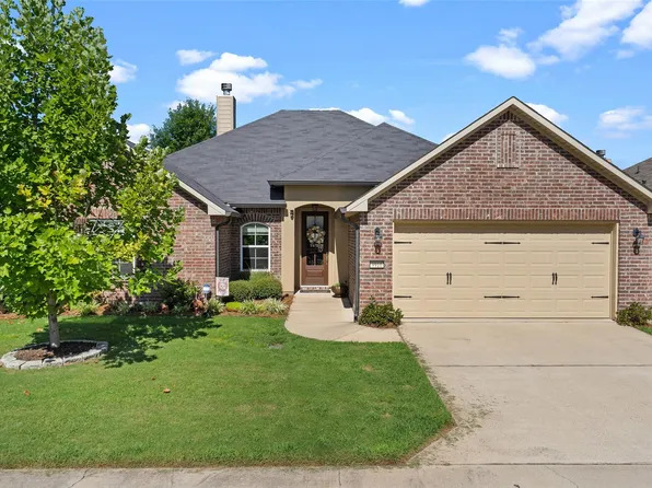 9910 Petite Rue Dr, Shreveport, LA 71115