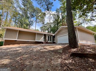 963 Willow Run, Stone Mountain, GA 30088