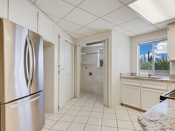 4th image of 100 Boggiano Dr