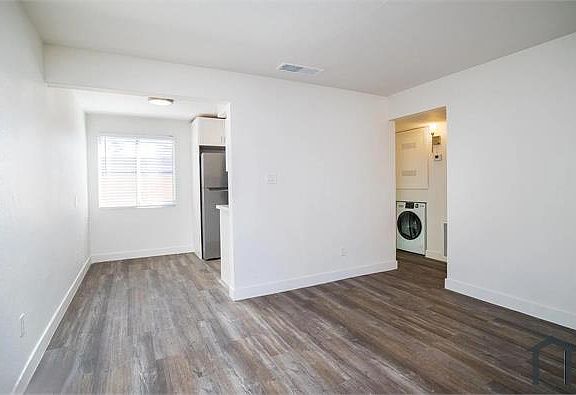 4th image of 3358 N 15th Ave APT 16