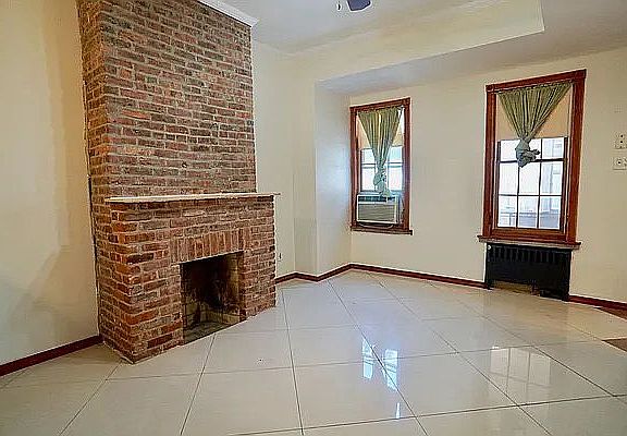 4th image of 9406 Fort Hamilton Pkwy #1