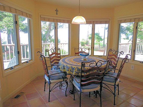 5th image of 3166 Butlers Bluff Dr