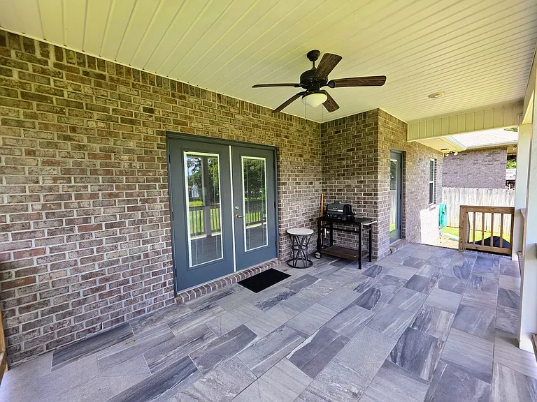 706 Upper Heron Way — Photo 34