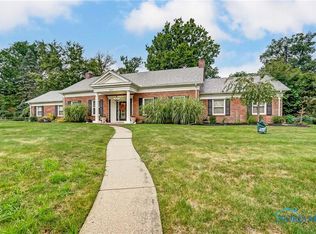 4654 Chapel Dr, Toledo, OH 43615