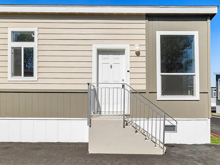 Unit could vary slightly with appliances and colors. Some pictures are virtually staged.