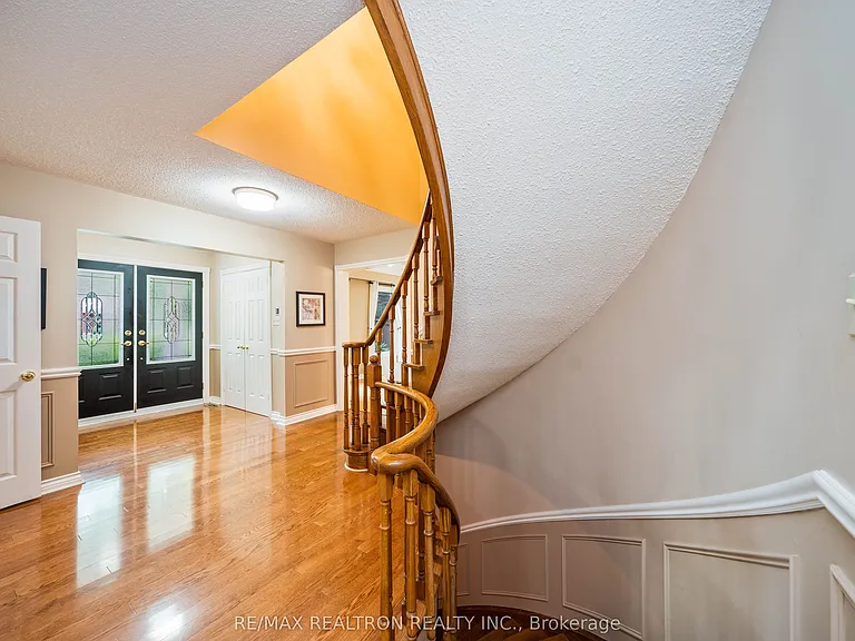 194 Glenada Ct — Photo 7