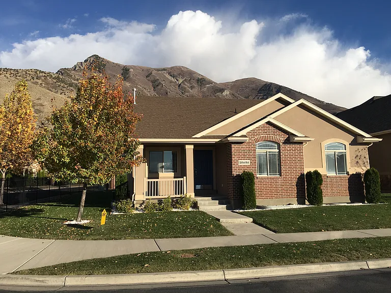 10686 N Hayes Cir — Photo 1