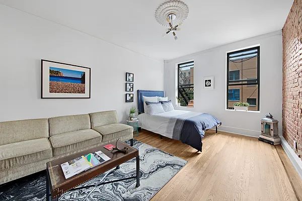 Rented by Compass | media 14