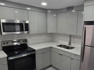 17650 NW 68th Ave APT A3003, Hialeah, FL 33015