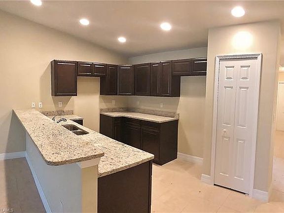 2nd image of 721 SW 40th Ter