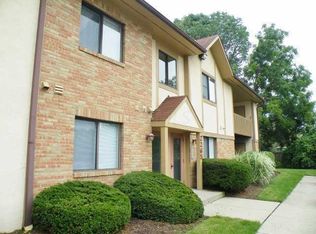 2265 Hedgerow Rd #2265D, Columbus, OH 43220