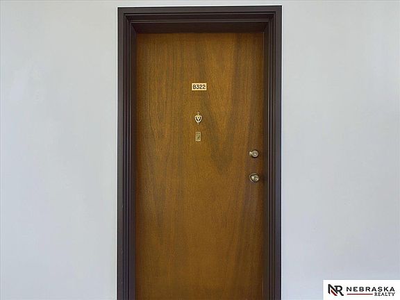 4th image of 1540 N Cotner Blvd #B322