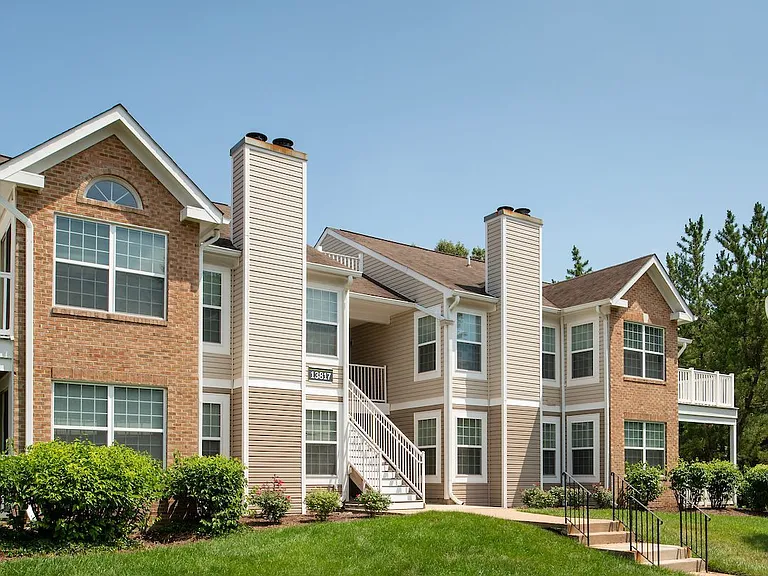 Elms Centreville — Photo 21