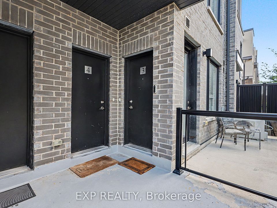 1st image of 3425 Ridgeway Dr #3