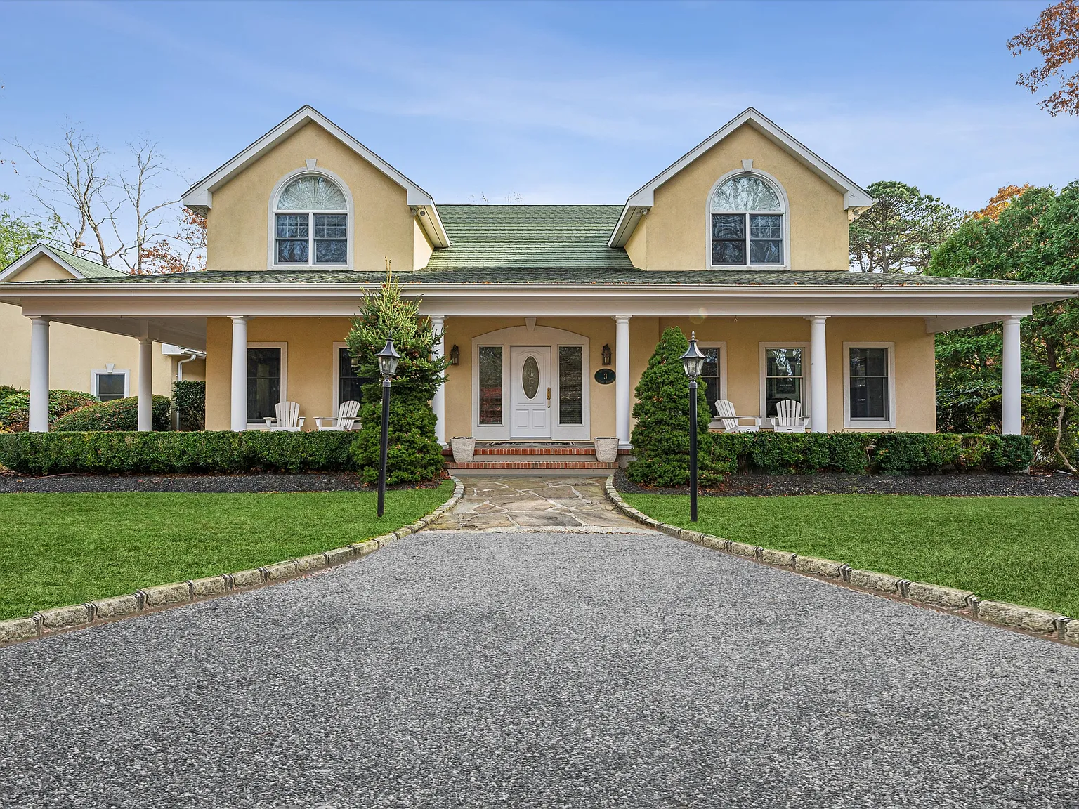 East Quogue 5 Bedroom | Gracious Outdoor Entertaining — Photo 4