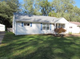 973 Oakwood Dr, Elyria, OH 44035