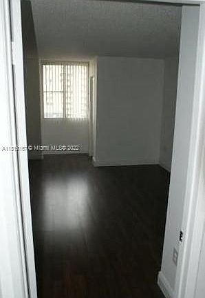3rd image of 850 N Miami Ave #909