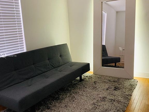 3rd image of 605 Euclid Ave