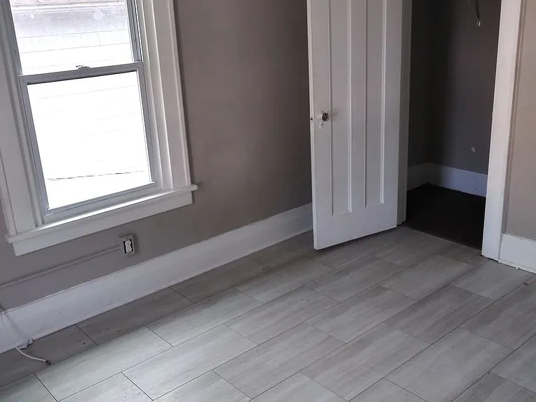 67-69 Upton Pl — Photo 7